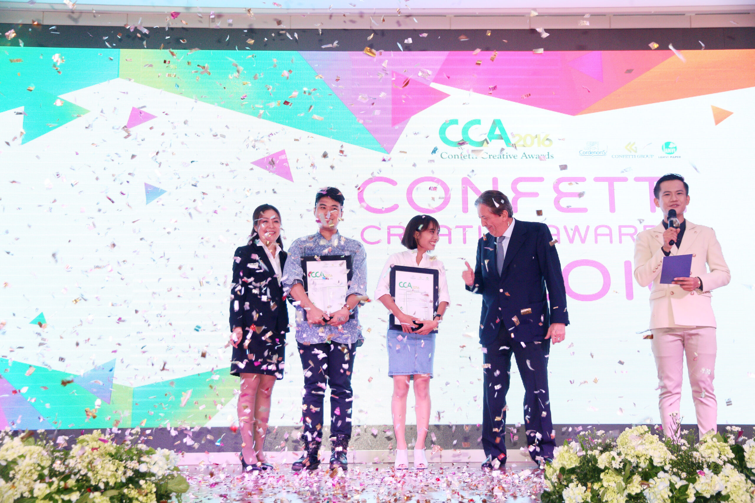 Các thí sinh đoạt giải nhất của cuộc thi thiết kế Confetti Creative Awards 2016